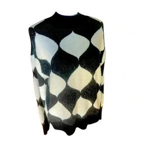 Ann Taylor Factory Sweater. NWT. Size Medium. Black and White. Long sleeve soft